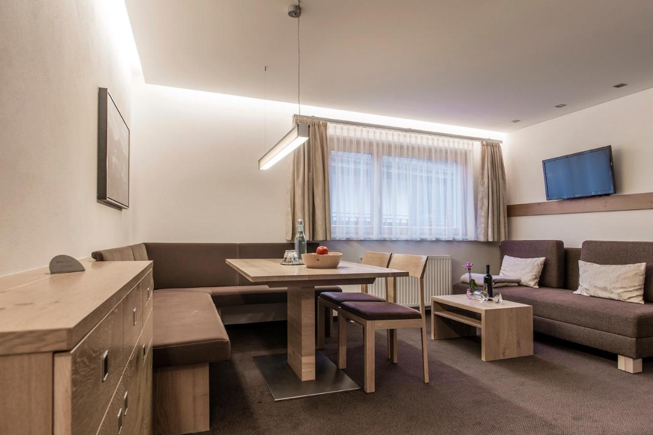 Apartments Tschanun Gaschurn Bagian luar foto